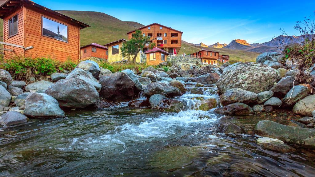Yedigoller Hotel & Restaurant Uzungol Exterior photo